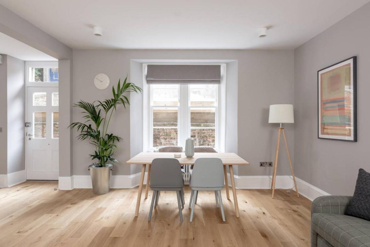 Joivy Luxurious 2Br Home Near Haymarket Station Эдинбург Экстерьер фото